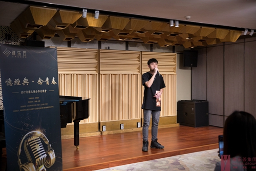 *魏溢锐演唱《十年》